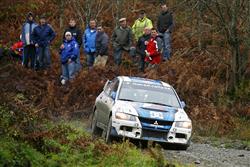 Martin Semerád se ve třetí etapě Britské Rally posunul na druhé místo v PWRC !!