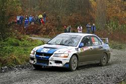 Martin Semerád s Michalem Ernstem vstoupili do Rally of Wales vlažněji