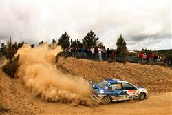 Martin Semerád před poslední etapou Portugalské rally v PWRC na slušném čtvrtém místě.