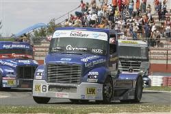 Buggyra přijímá hozenou rukavici a chystá se na Nogaro