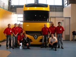 Frankie Truck Racing Team je pně vyzbrojen v Mostě