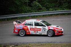 Špičkový Lancer EVO IX. mistra Evropy  Janíka putuje k dalšímu  mistrovi Evropy