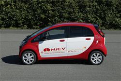 SAP zahájil výzkumný projekt a začlenil do svého vozového parku elektromobily