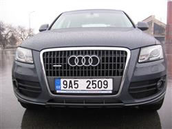 Test „malého“ SUV Audi Q5 se základním motorem 2,0 TDI . Dynamický i elegantní ...