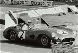 Legendrn americk zvodnk Caroll Shelby vzpomn na triumf v Le Mans v roce 1959