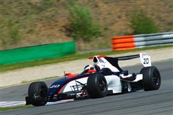 Česká stáj ISR se vrací do šampionátu International Formula Master a čeká ji závod doma v Brně !!