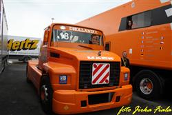 Českou truckerskou invazi  zahájili Jiří Moskal a František Vojtíšek.