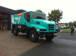 Také IVECO známé stáje DE ROOY v kapotovém provedení
