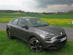 Test Citroenu C4 1,2 turbo automat vbava Feel Pack