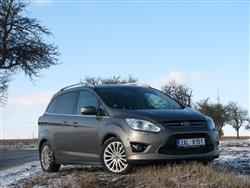 Test rodinného Fordu Grand C-Max s dieselovým turbomotorem 2,0 s automatem