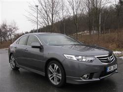 Test Hondy Accord, sedanu střední třídy s motorem 2,2 D