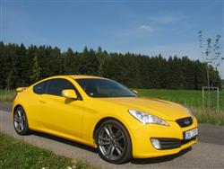 Test Hyundai Genesis s motorem 3,8