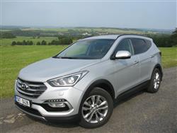 Test velkého SUV Hyundai Santa Fe s 2,4 benzínem v manuálu v sedmimístném provedení