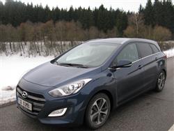 Test Hyundai i30 kombi druhé generace s 1,6 dieselem a manuálem