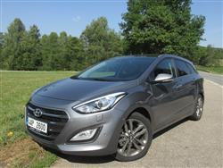 Test Hyundae i30 kombi po faceliftu s 1,6 dieselem a novým dvouspojkovým automatem