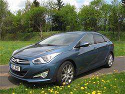 Velký sedan Hyundai i40 s motorem 1,7 D a automatem
