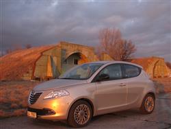 Nová Lancia Ypsilon s malým dvouválcem 0,9 T