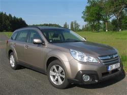 Test terénního kombíku Subaru Outback, čtyřkolka s 2,5 litrovým benzínem s automatem CVT