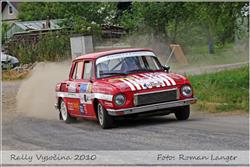 Z původně přihlášených 127 posádek na Rally Vysočinu převzato 113. Favorité přijeli.