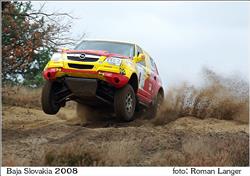 Cross country cars : Baja Slovakia 2009 opt v pscch a  jen kousek od eskch hranic