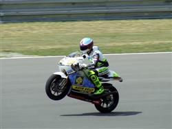 Novinkou Grand Prix ČR 2011 samostatné sobotní vstupenky na všechny přírodní tribuny !!