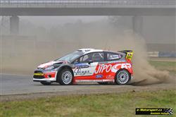 Zlato si ze Sosnové odvezl Martin Prokop, startující premiérově v Česku s Fiestou WRC