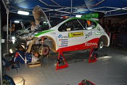 KOPNÁ má bonbónek  pro fandy : Roman Kresta se vrací za volant Peugeotu. Tentokrát 207 S2000 !!!!