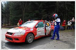 Valaška 2009 se rozjíždí :  Prezentovalo se 73 posádek, favorité přijeli  všichni !!