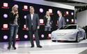 Zpěvačka Shakira také v Ženevě, foto Seat