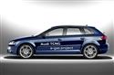 Vysokovýkonný sportovní vůz e tron od Audi je poháněný výhradně elektrickou energií.