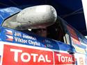 Dakar 2009 : Posádka Janeček Chytka opět  opravuje a uvízla na trati 210 km od  cíle :-((