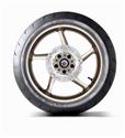 Dunlop SportSmart pro vítězné RC8R
