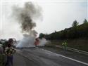 Dálniční  nehoda před Bratislavou cisterny s vozidlem údržby objektivem Pavla Jelínka