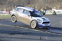 Pražský rallyesprint se letos přestěhoval do Chuchle a vydařil se. Přišly davy diváků.
