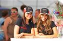 Tým MKR v anglickém Doningtonu 2011 § kočičky