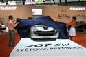 AUTOSALON BRNO 2009 potvrzuje podporu odbytu. Za první večer a první den již padesát tisíc návštěvníků !!