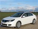 Luxusní sedan - Renault Latitude 3,0 dCI automat
