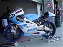 Seriál motocylových závodů určený pro hobby jezdce bez licence také letos