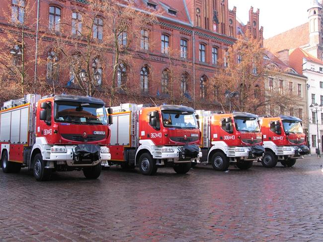 Devět nových vozidel Renault Kerax pro polské hasiče