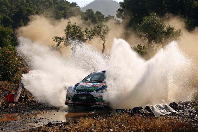 Nejlepší motoristické fotky roku 2011 ze soutěže Zlaté  oko 2011