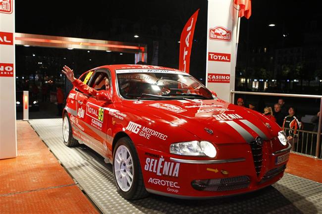 Martin Rada s Jardou Jugasem zlatí ve třídě 8 na soutěži MS - Monte 2012