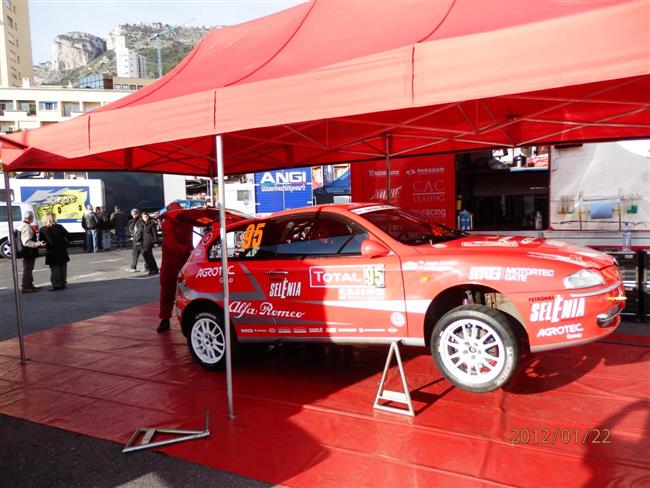 Martin Rada s Jardou Jugasem zlatí ve třídě 8 na soutěži MS - Monte 2012