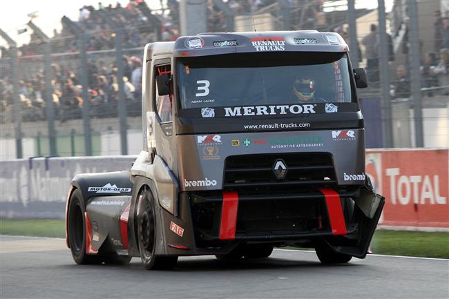 A Le Mans stvoilo ampiona. Titul obhjil Hahn.