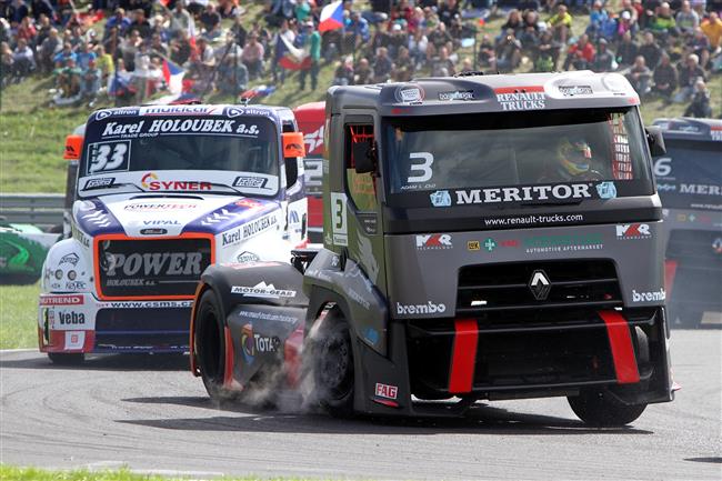 Most rozburc o vkendu 20 kamion FIA Truck