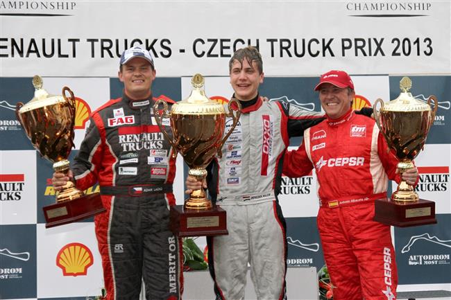 Most rozburc o vkendu 20 kamion FIA Truck