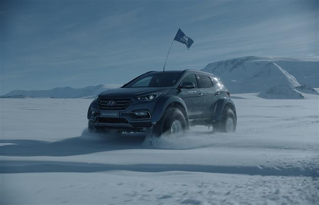 Hyundai na Antarktid ve stopch Sira Shackletona