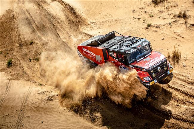 Van den Brink vyhrv posledn etapu Silk Way Rally