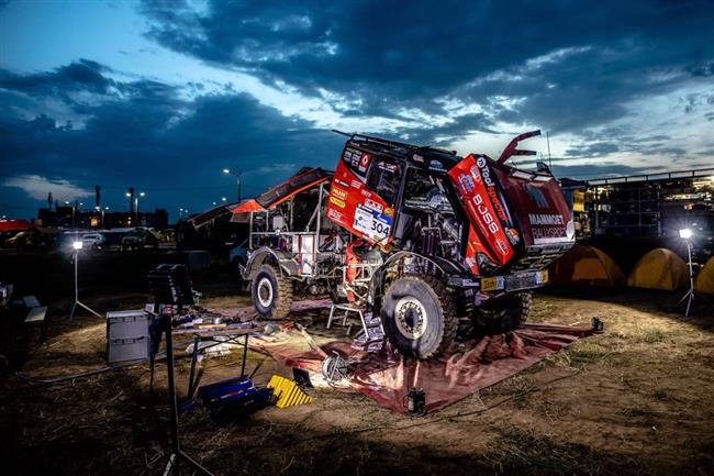 Van den Brink vyhrv posledn etapu Silk Way Rally