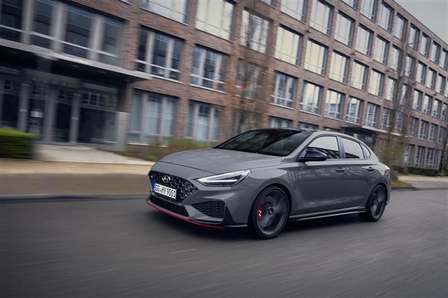 Ostré modely i20 N a i30 N přijíždějí na český trh