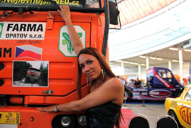 Autosalon § Autotec Brno 2010 a krásné kočičky objektivem M. Knedly sen.